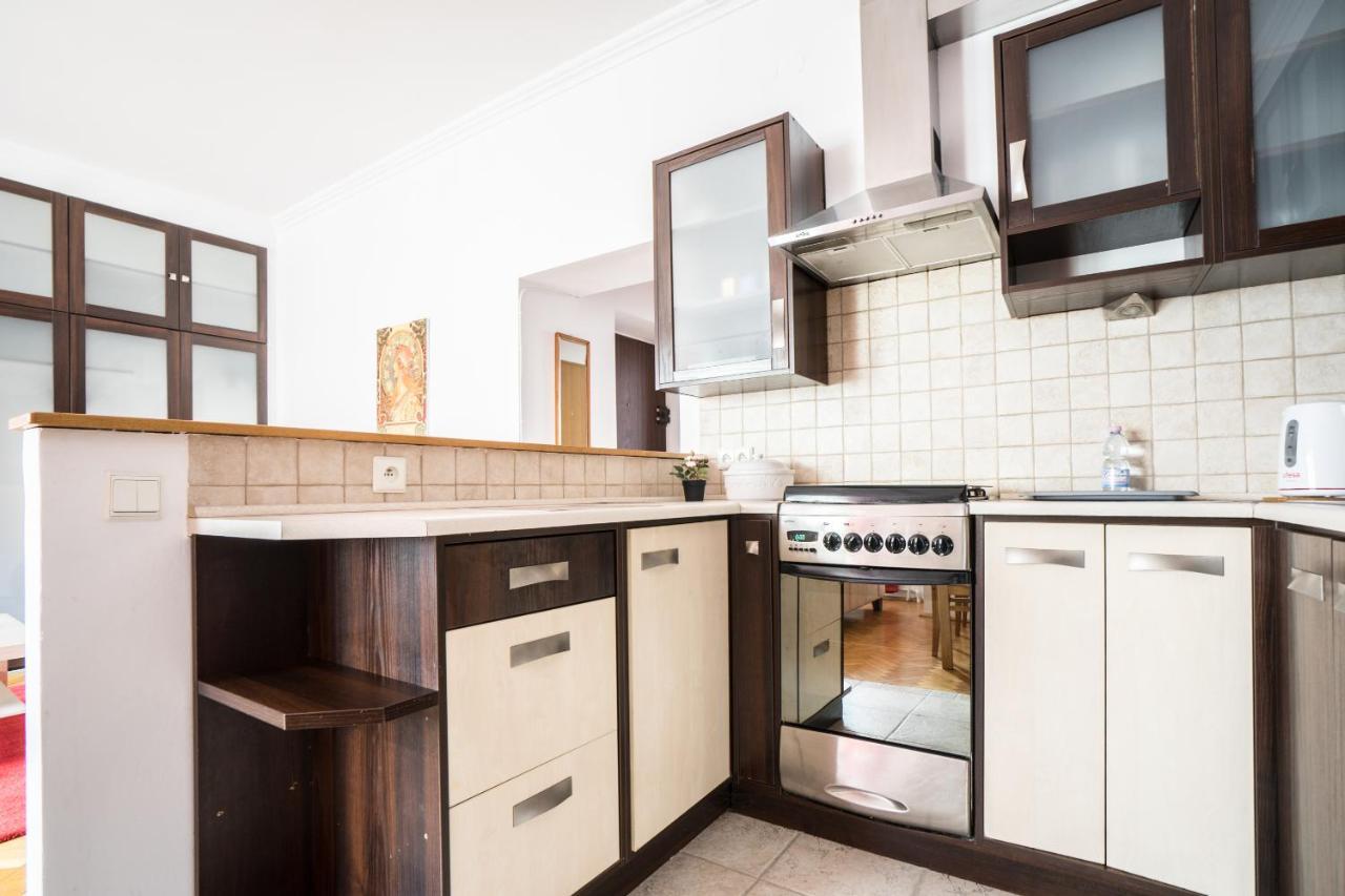 Elegant Apartment Ordynacka Warschau Exterior foto